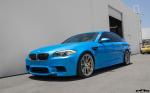 BMW M5 Pearlescent Bahama Blue by EAS 2016 года